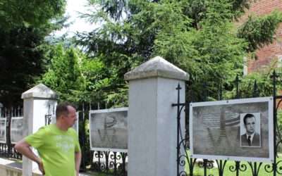 Piotrkowianie w powstaniu warszawskim – plenerowa wystawa na parkanie piotrkowskiego Muzeum