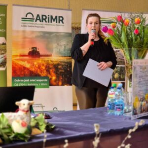 zdjęcie ze spotkania w ramach projektu Wielkanoc z KGW w Sulejowie