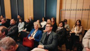 Zdjęcie z konferencji dyrektorów i kustoszy w Zduńskiej Woli 2025