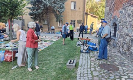 Fotorelacja z Piotrkowskiej Giełdy Staroci