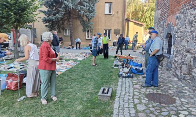 Fotorelacja z Piotrkowskiej Giełdy Staroci