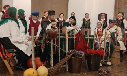 „Niepodległa Folklorem Malowana” w Muzeum